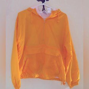 Hoodie sweater 🥼.                  NWT